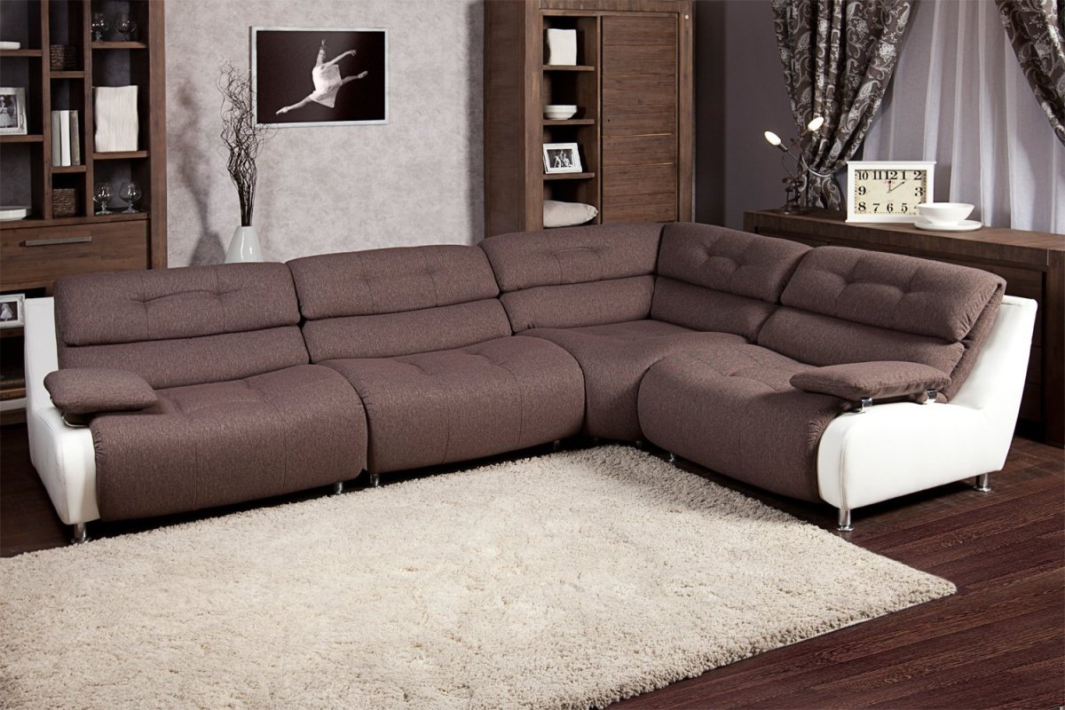 Диван коричневый с бежевым