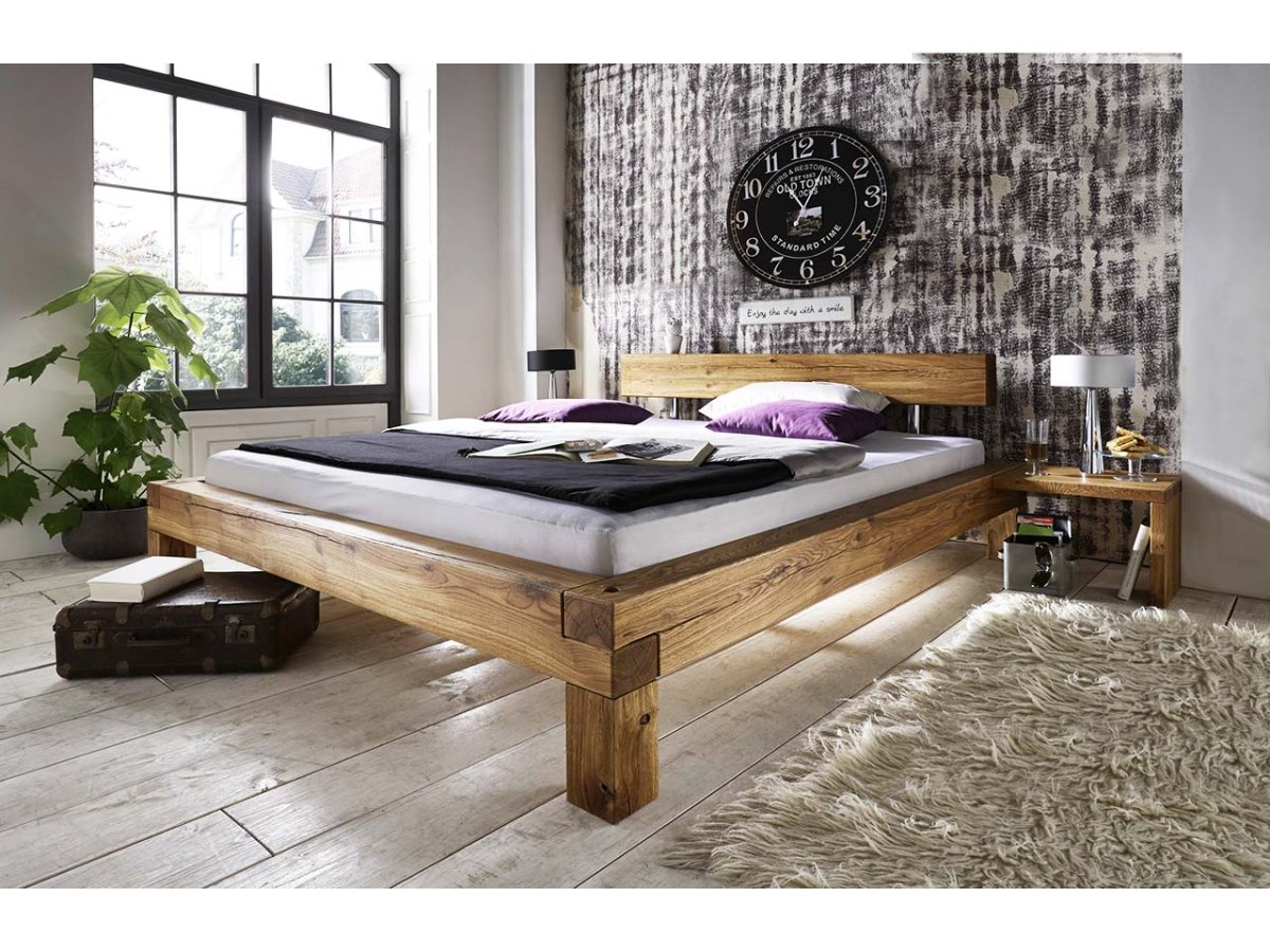 Кровать матрас на подиуме