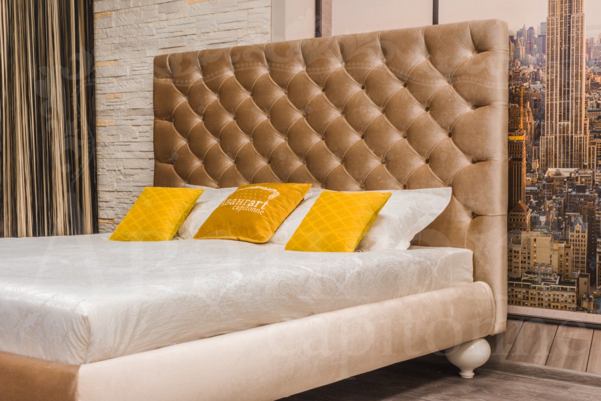 Каретная стяжка кровать с изголовьем