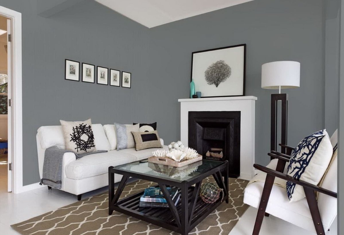 Диван серый с бежевым