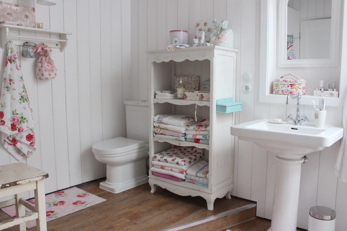 Ванна в стиле Беби Шик Оби