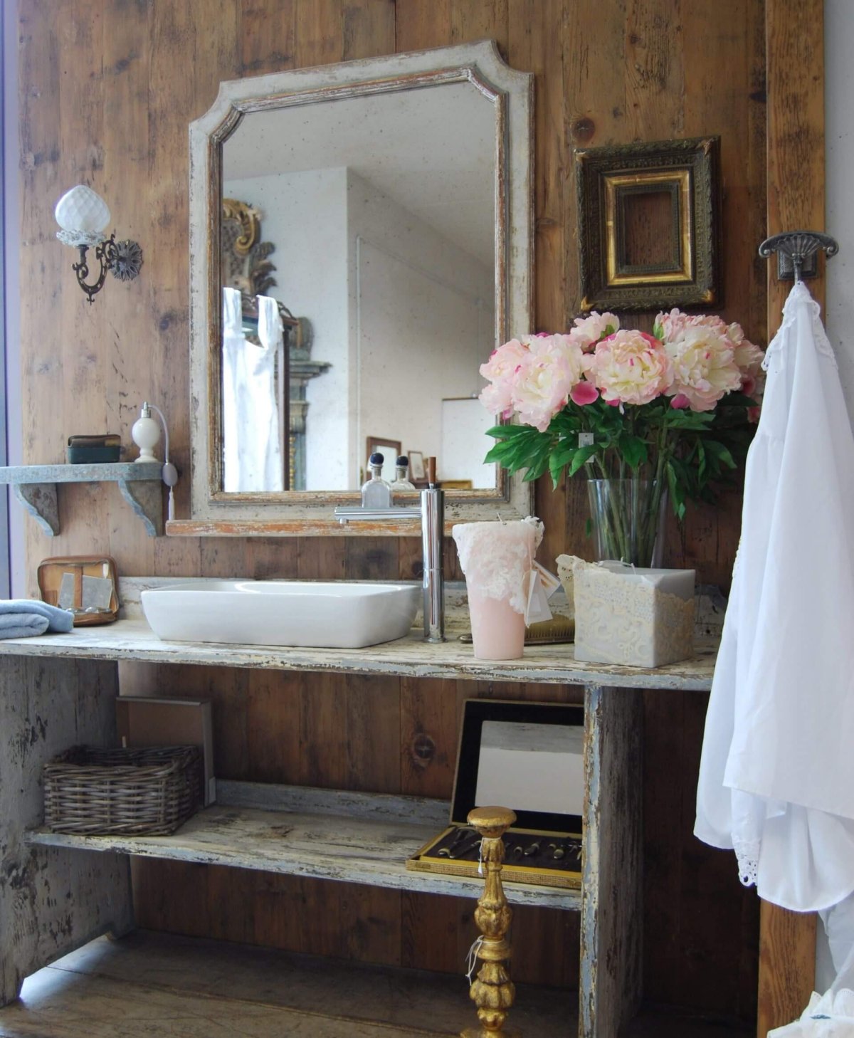 Ванна в стиле Кантри Прованс