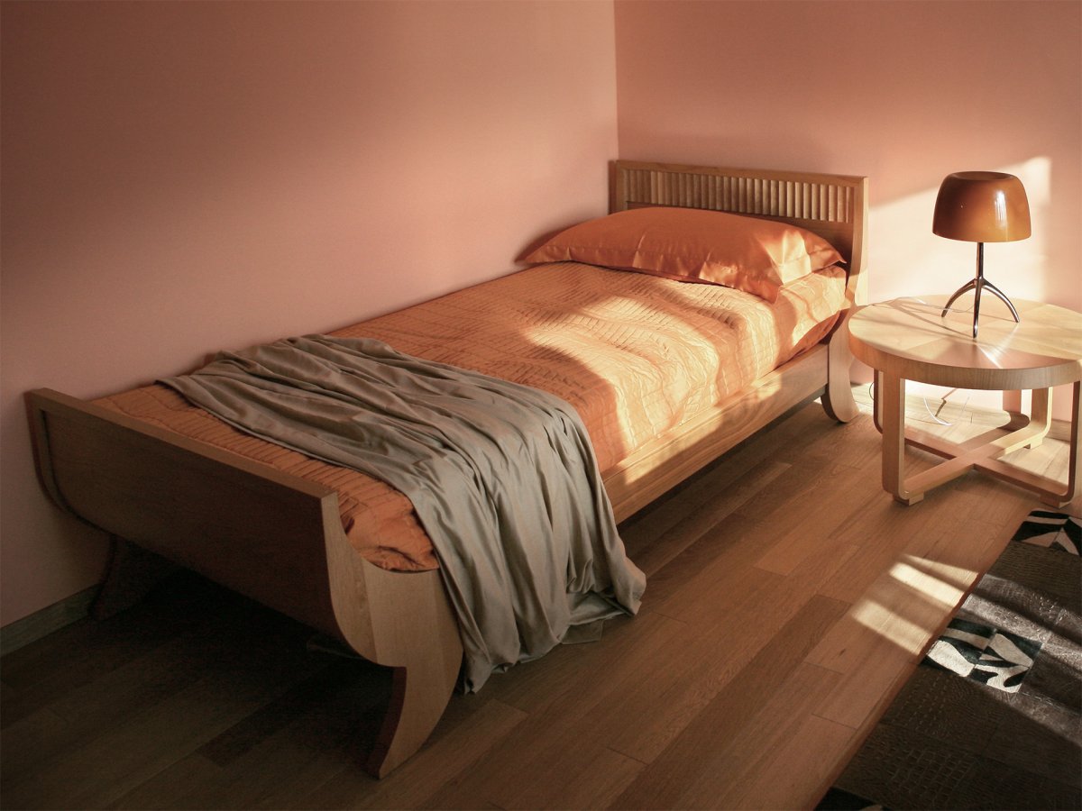 Интерьер небольшой спальни