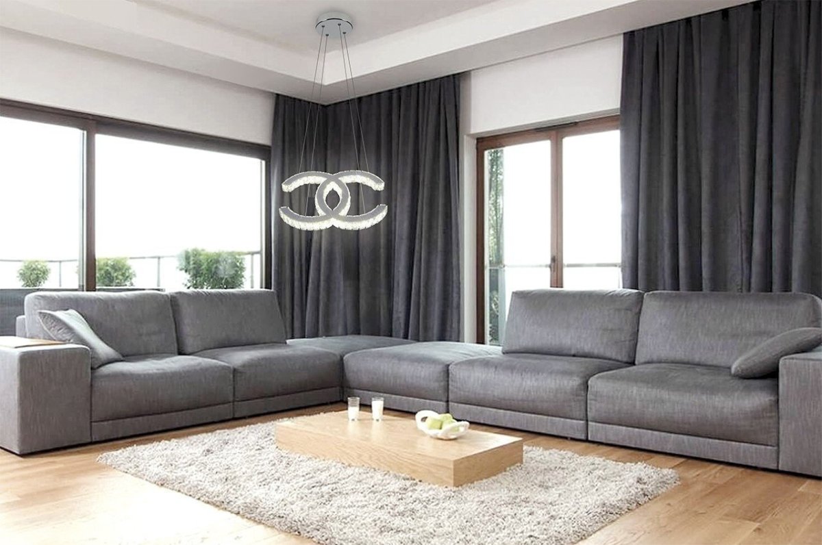 Серые шторы в интерьере гостиной