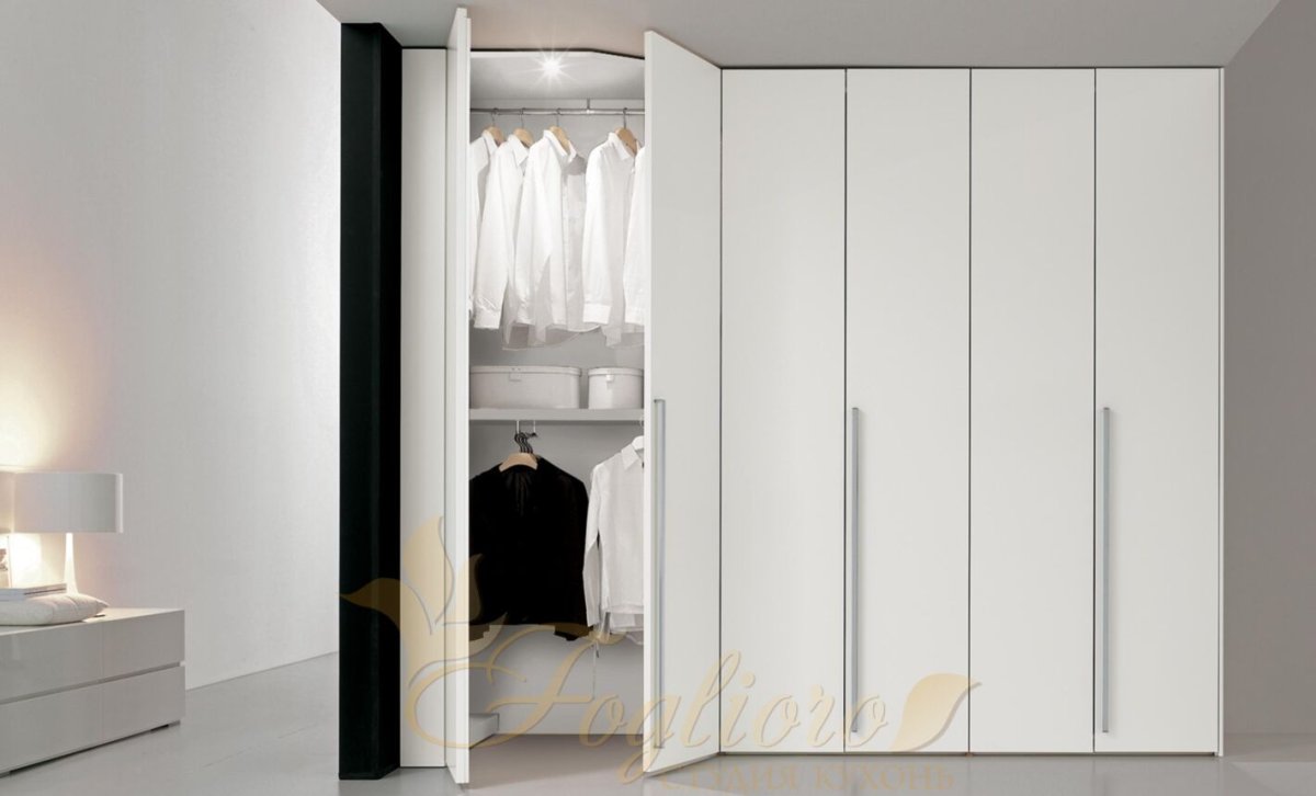 Шкаф White Wardrobe