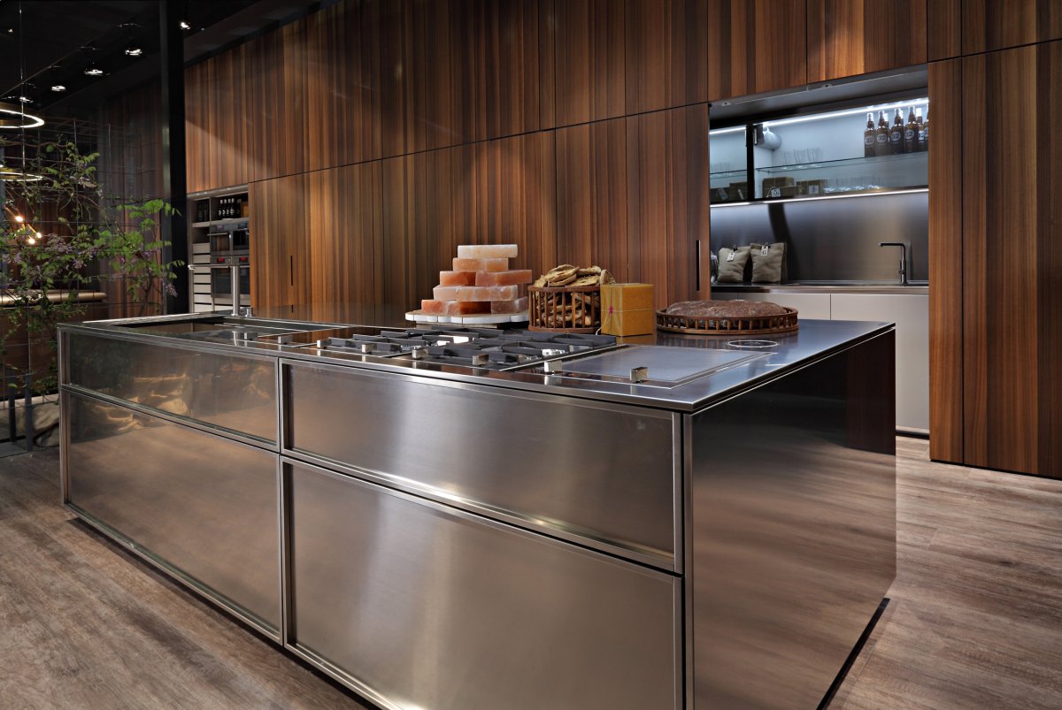 Кухня с стиле ресторанной кухни