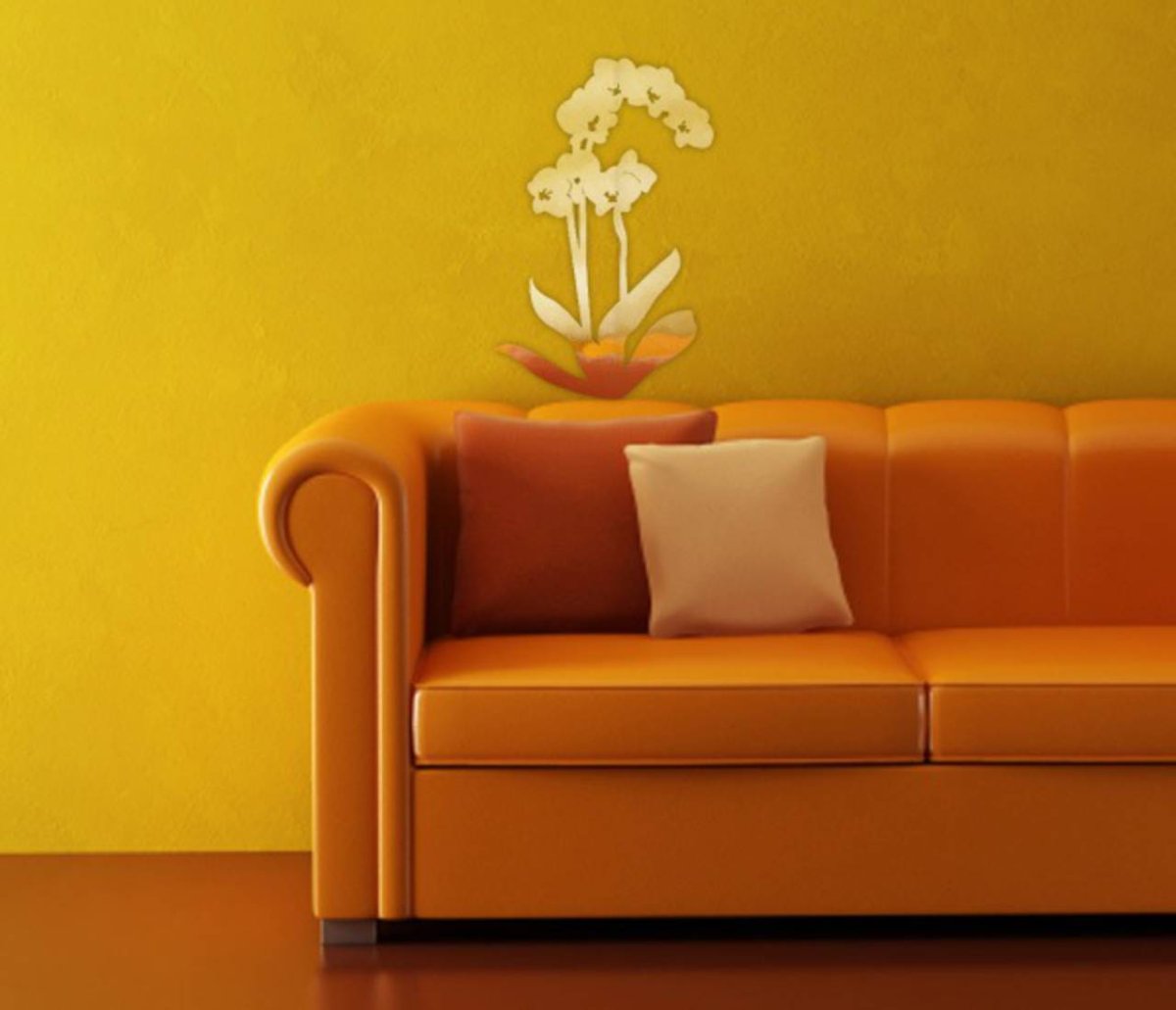 Гостиная с оранжевым диваном