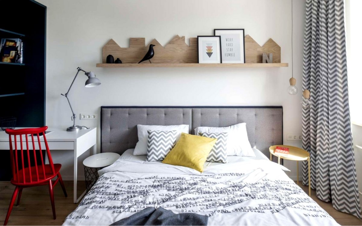 Мягкая стена за кроватью