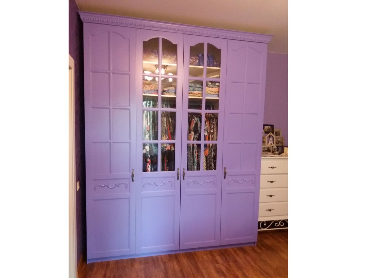 Фиолетовый цвет в интерьере