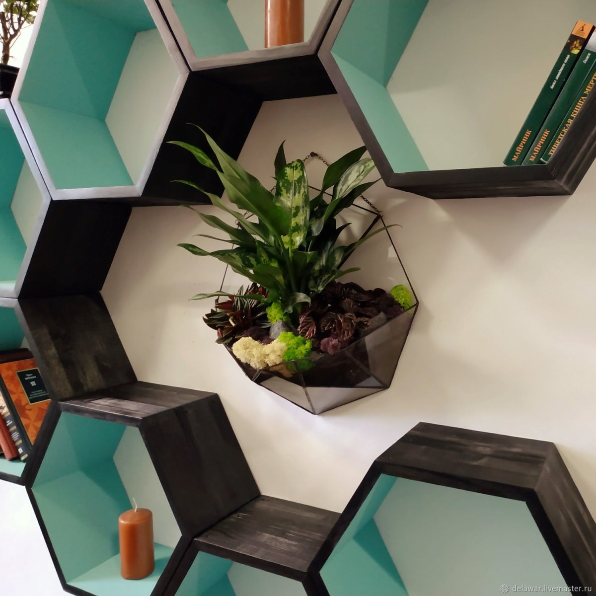 Деревянные полки соты