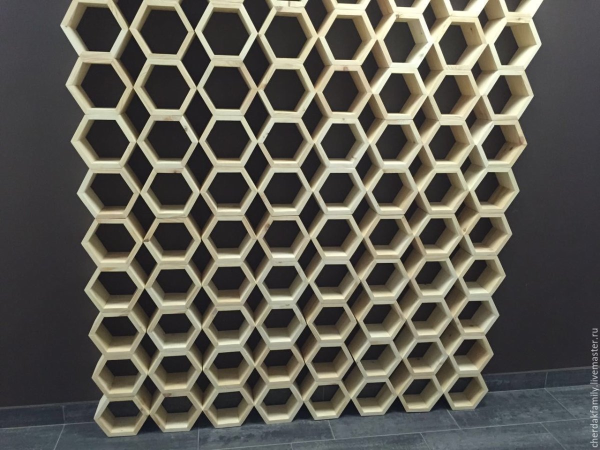 Настенные полки в виде сот