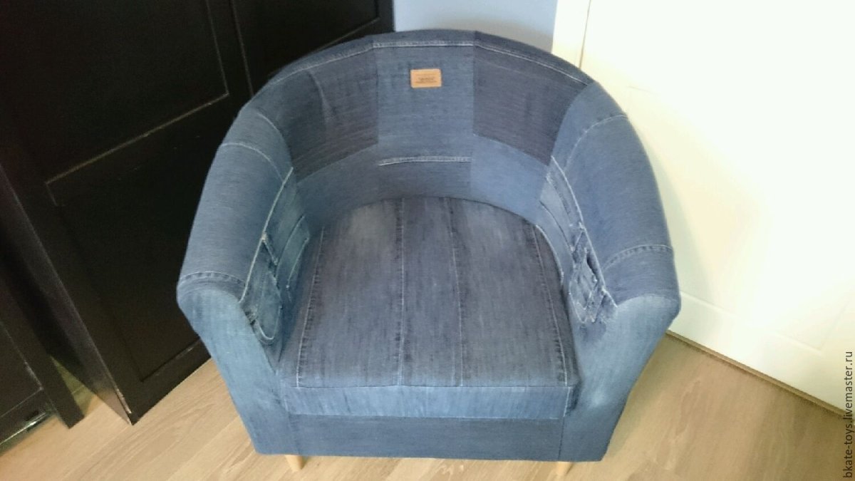 Джинсовый диван