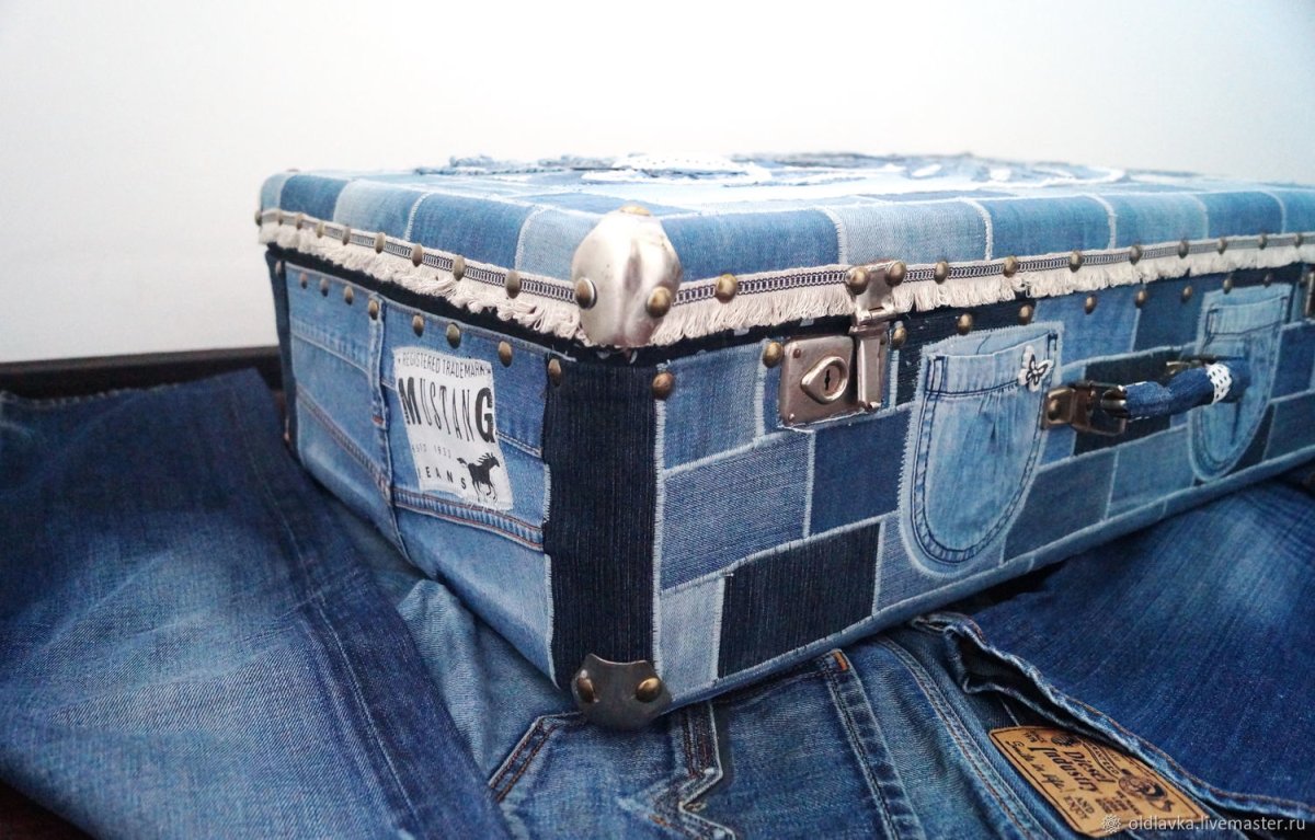 Кресло мешок из джинсов