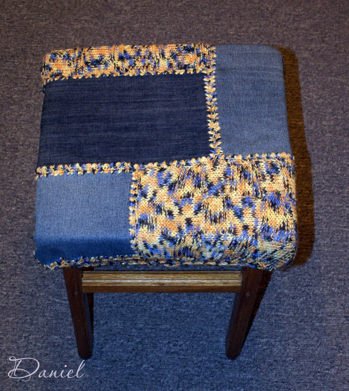 Интерьер из джинсовой ткани