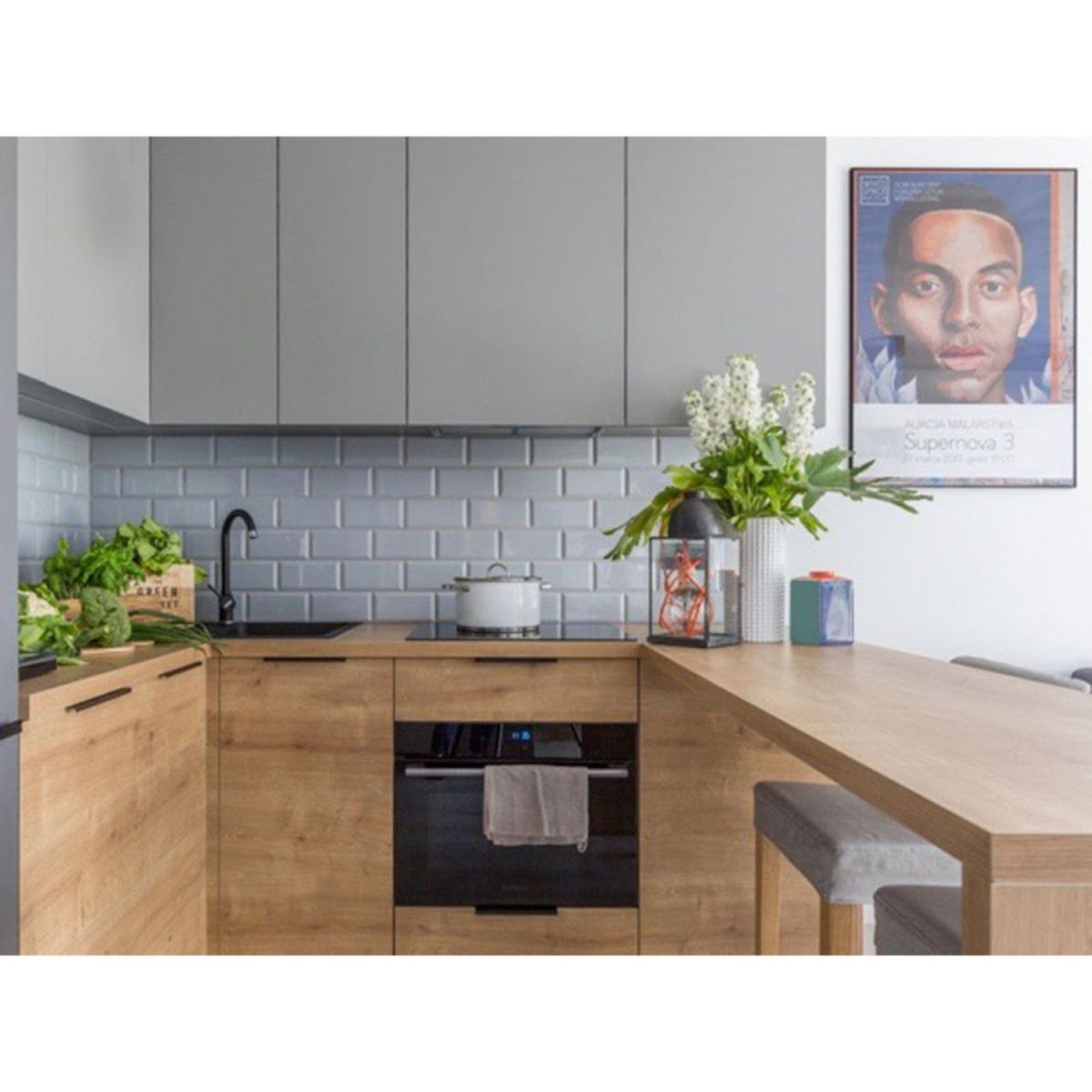 Кухня икеа белая с деревянной столешницей