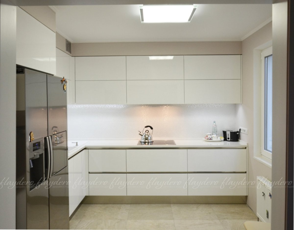 Кухня белый глянец без ручек