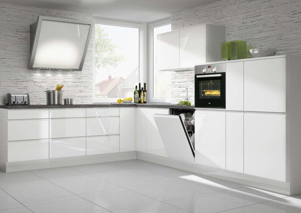 Кухня белый глянец ручки профиль gola