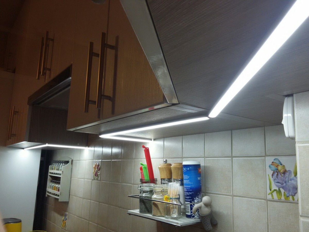 Модульные системы освещения для кухни