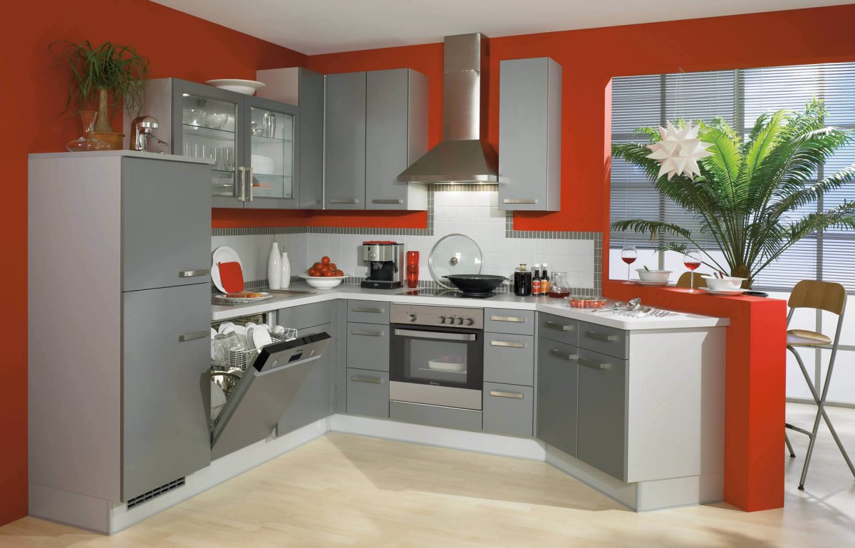 Встроенный кухонный гарнитур