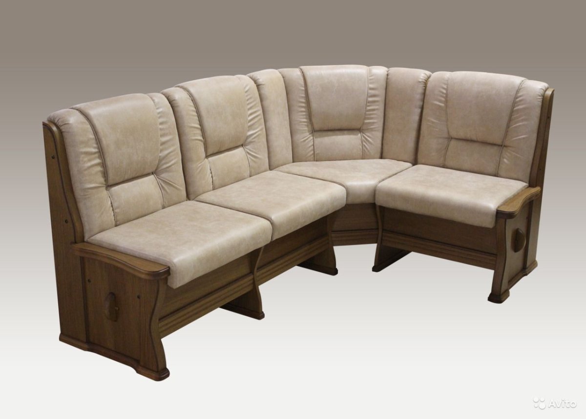 Кухонный уголок из досок