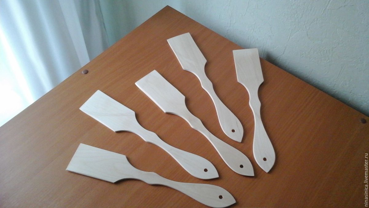 Деревянные лопатки из дерева