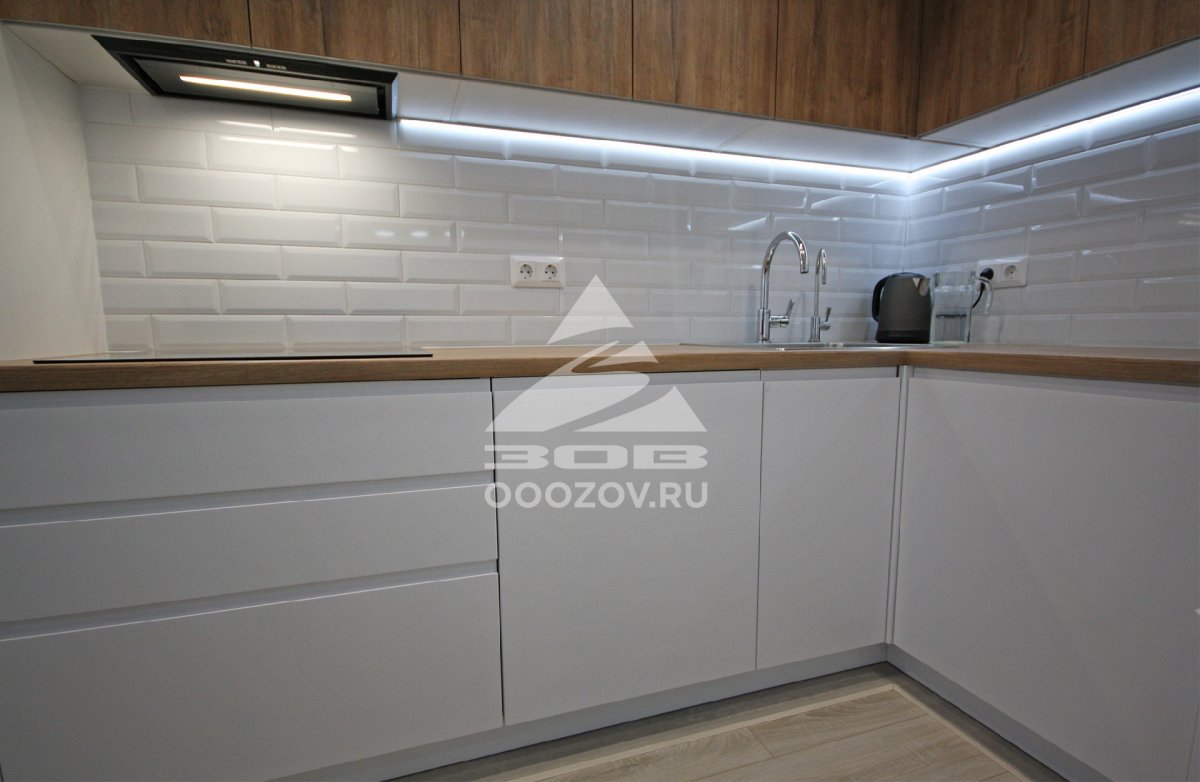 Кухонный гарнитур без ручек