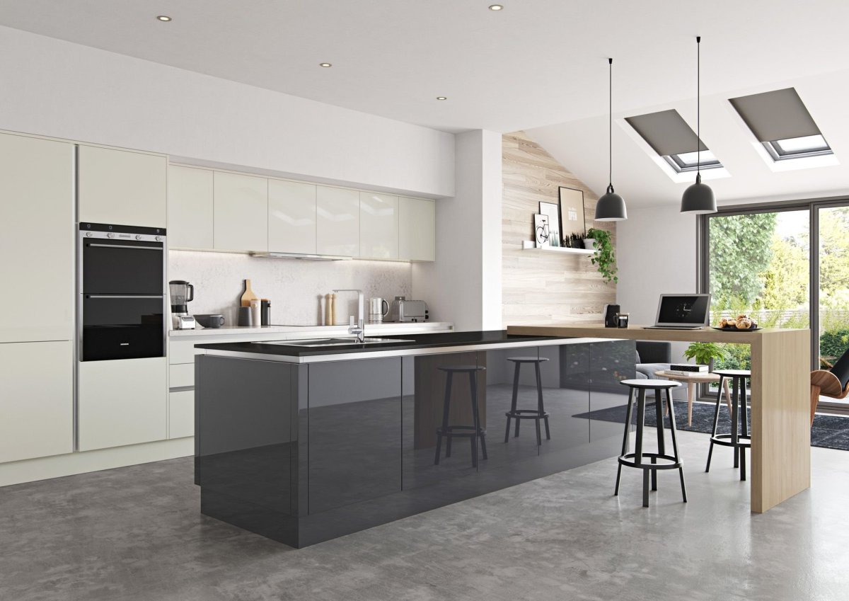 Кухня в серо-коричневых тонах