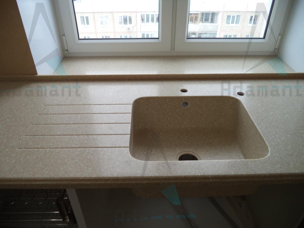 Столешница и мойка со ступенькой