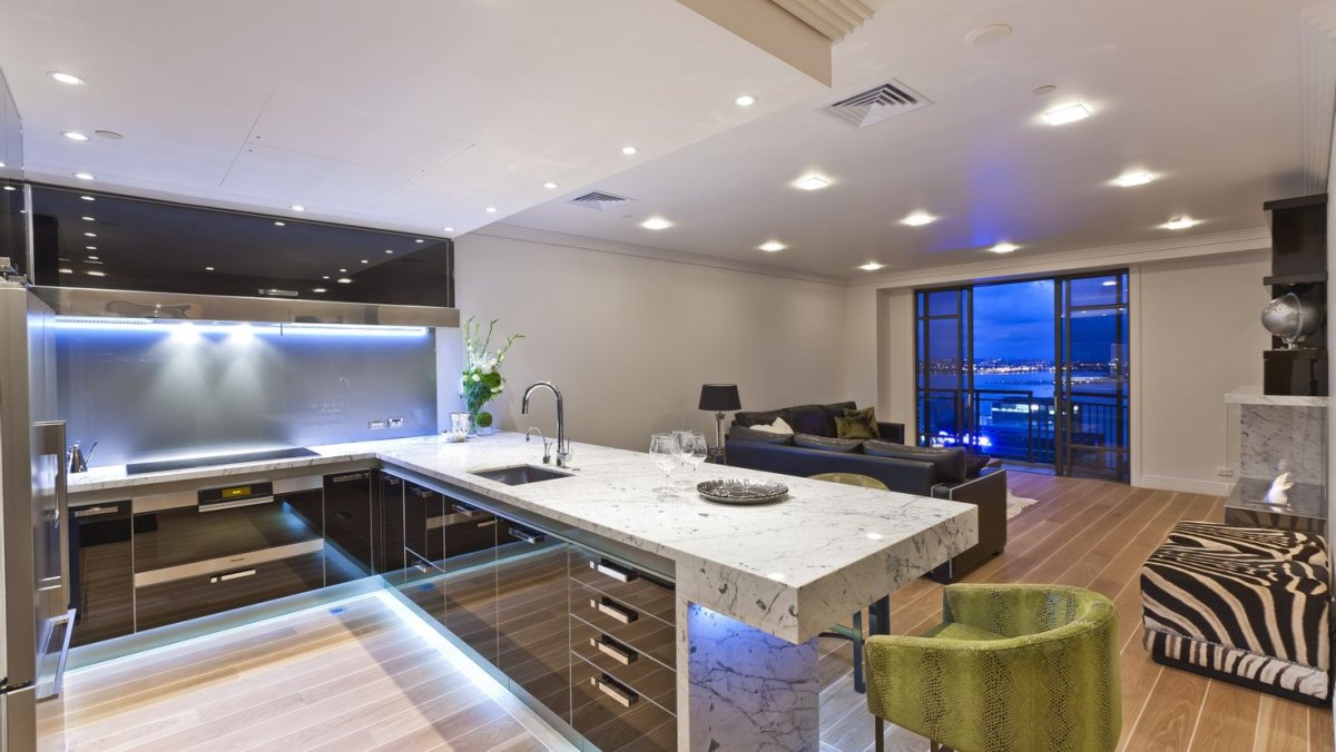 Прихожая в футуристическом стиле