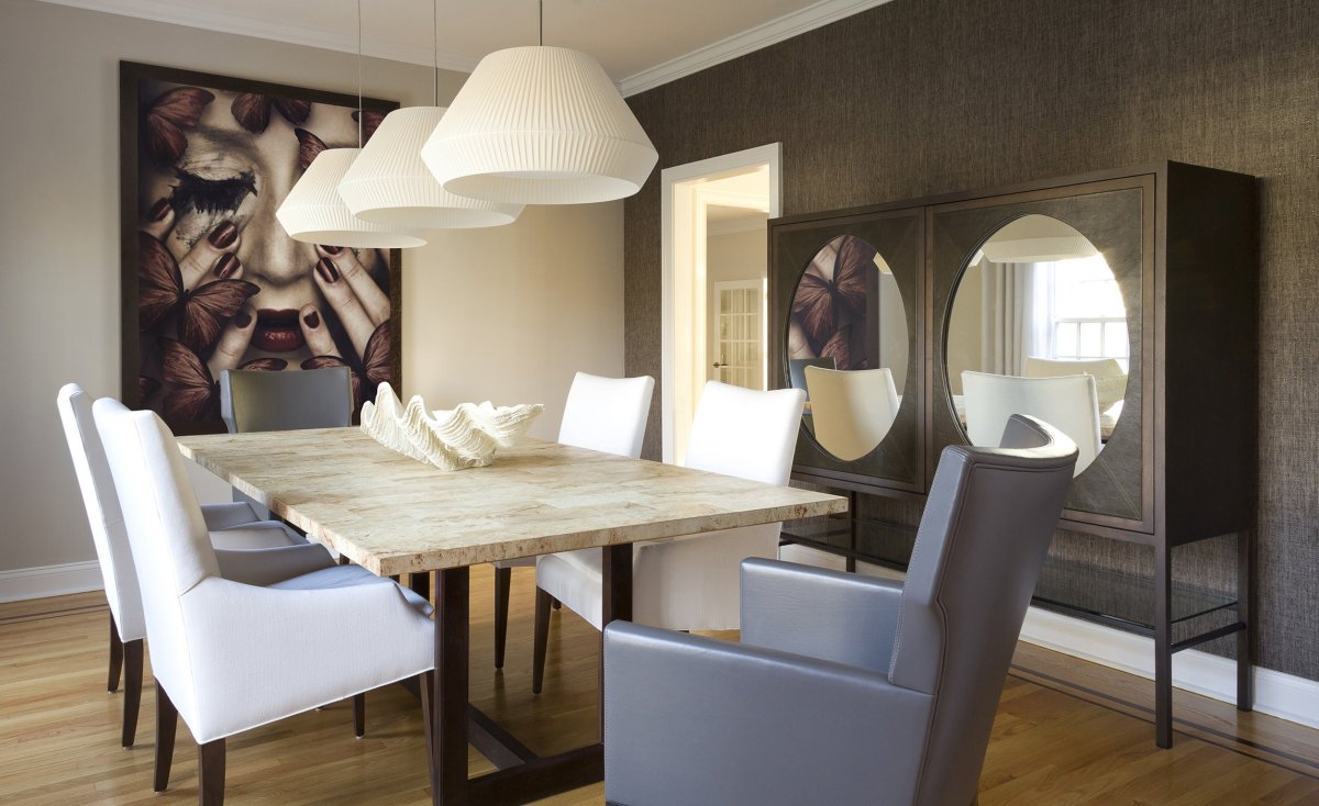 Интерьер в серо Красном цвете