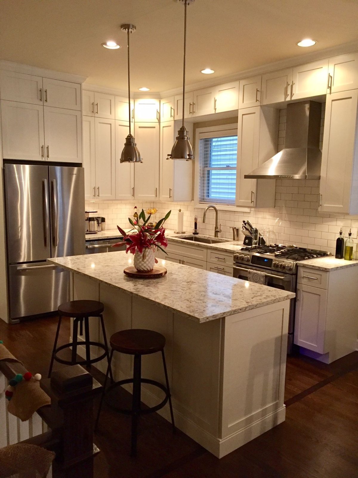 Освещение на небольшой кухне