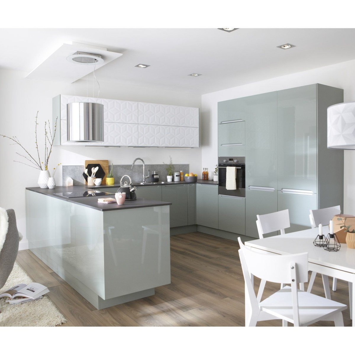 Кухня Томари Леруа Мерлен голубая