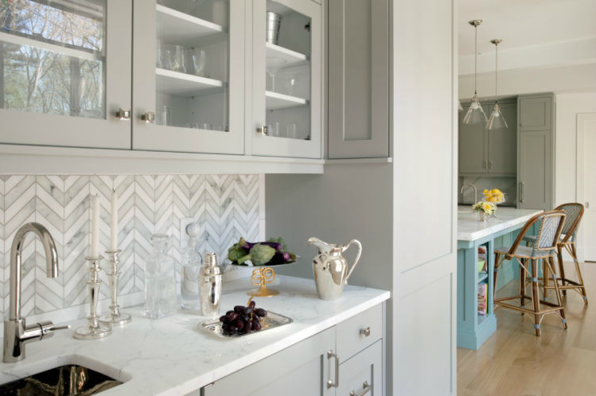 Кухонный фартук елочкой