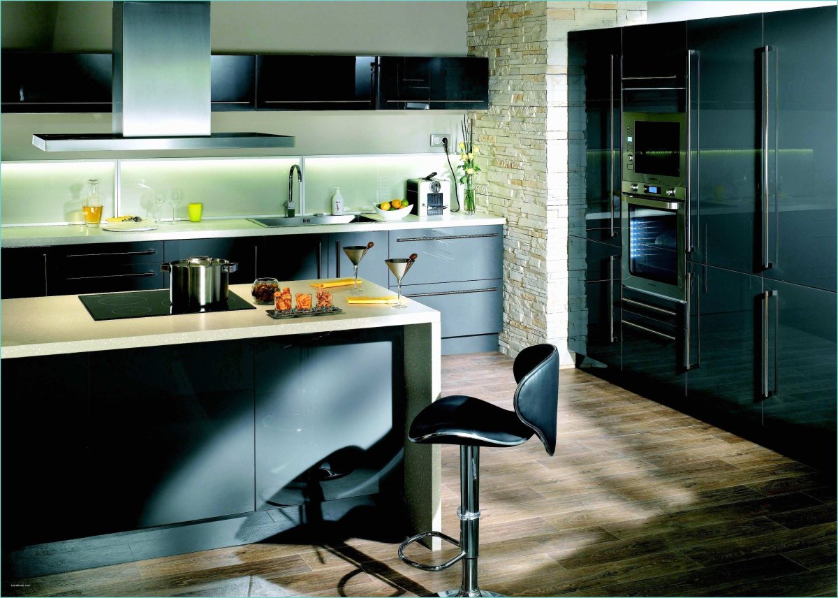 Кухня в антрацитовом цвете