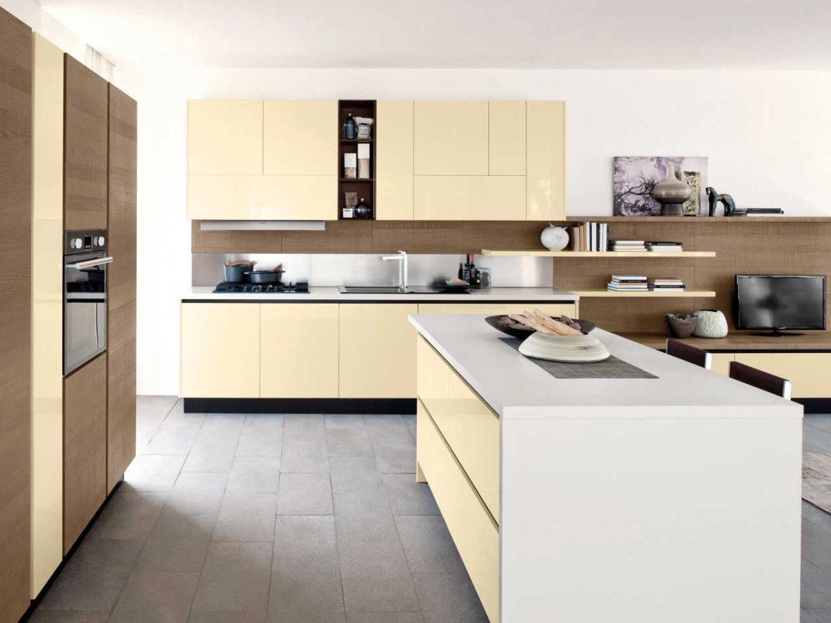 Розовый кухонный гарнитур