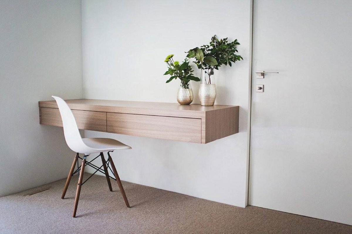 Консоль в скандинавском стиле