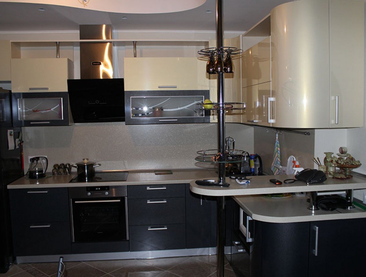 Кухни угловые малогабаритные с барной стойкой