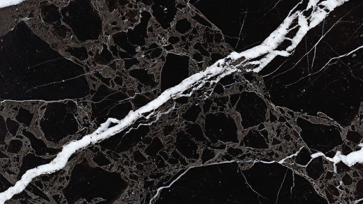 Гранит Титаниум Блэк