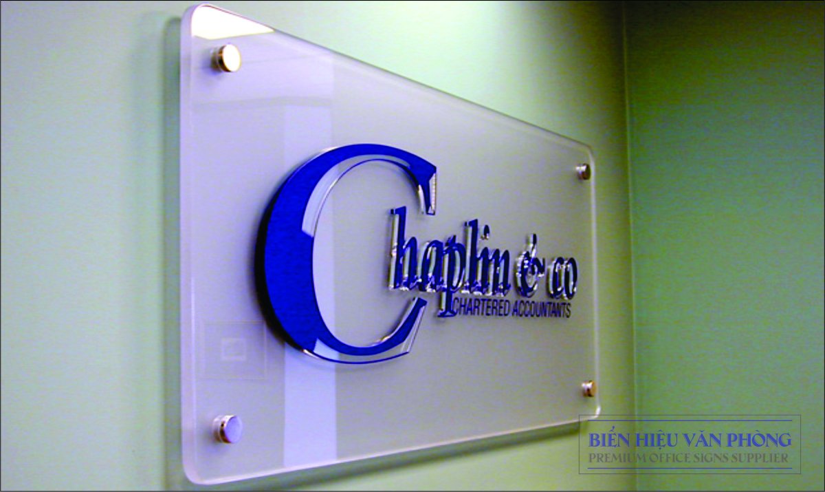 Таблички из оргстекла