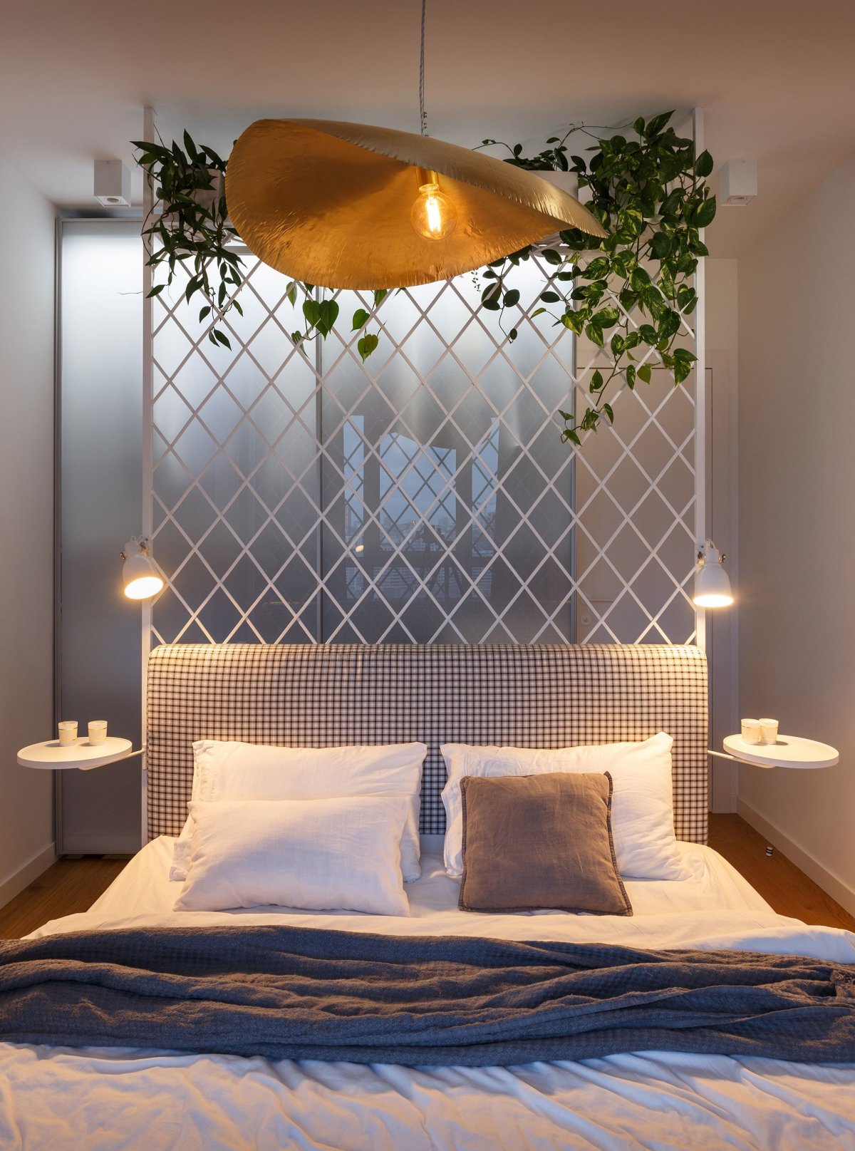 Освещение в спальне