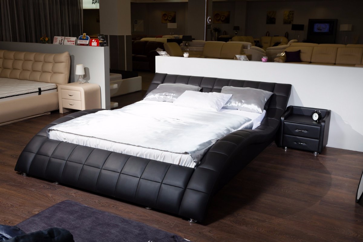 Кровать дугообразная