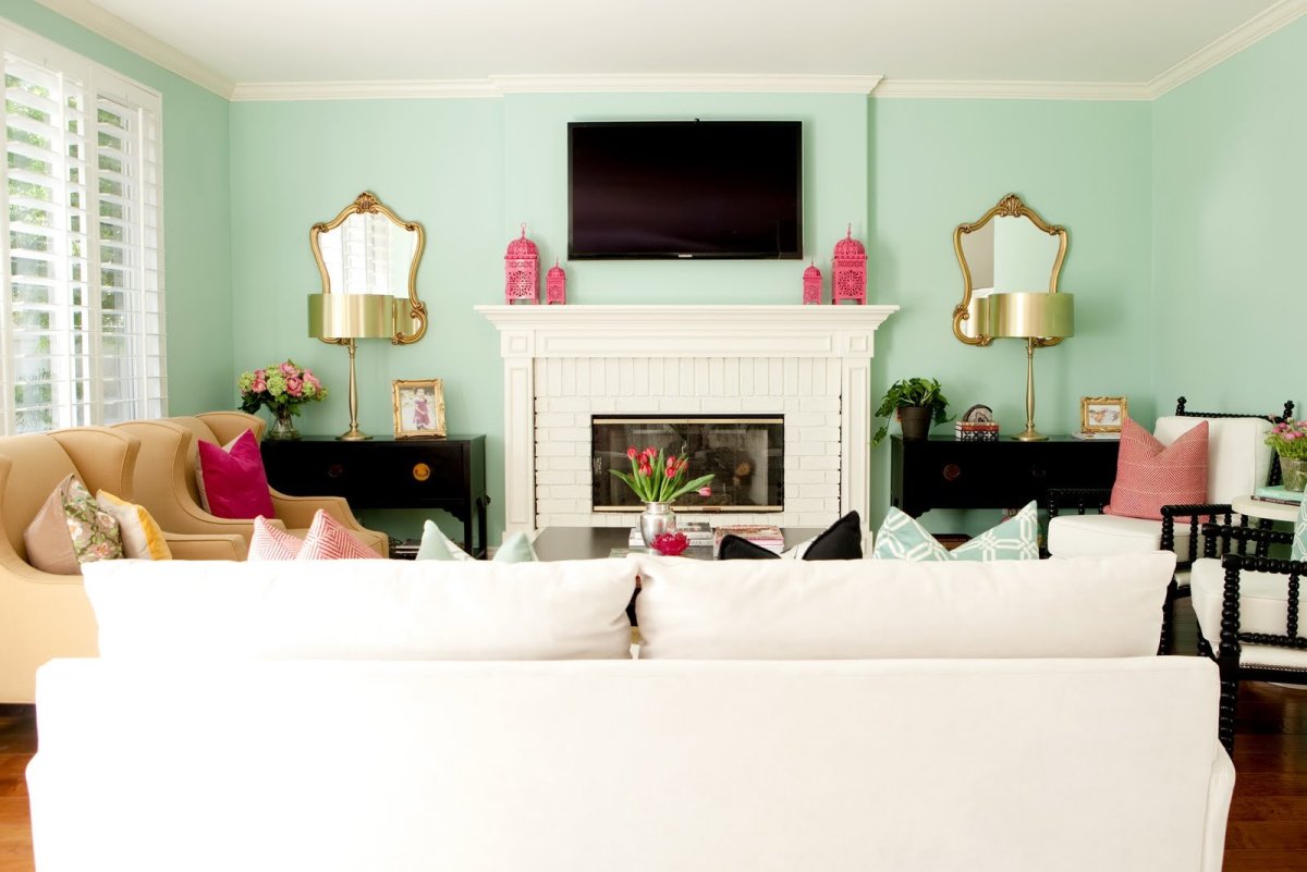 Сочетание мятного и бежевого в интерьере