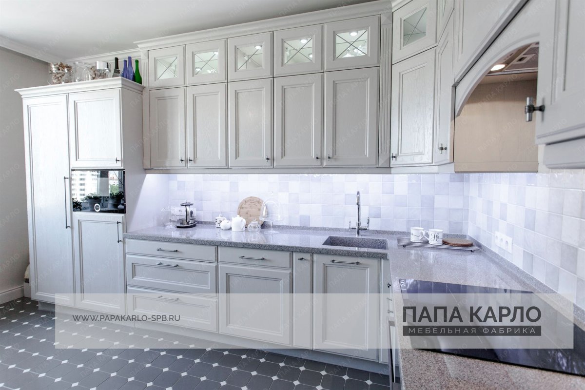 Двери на кухне в интерьере