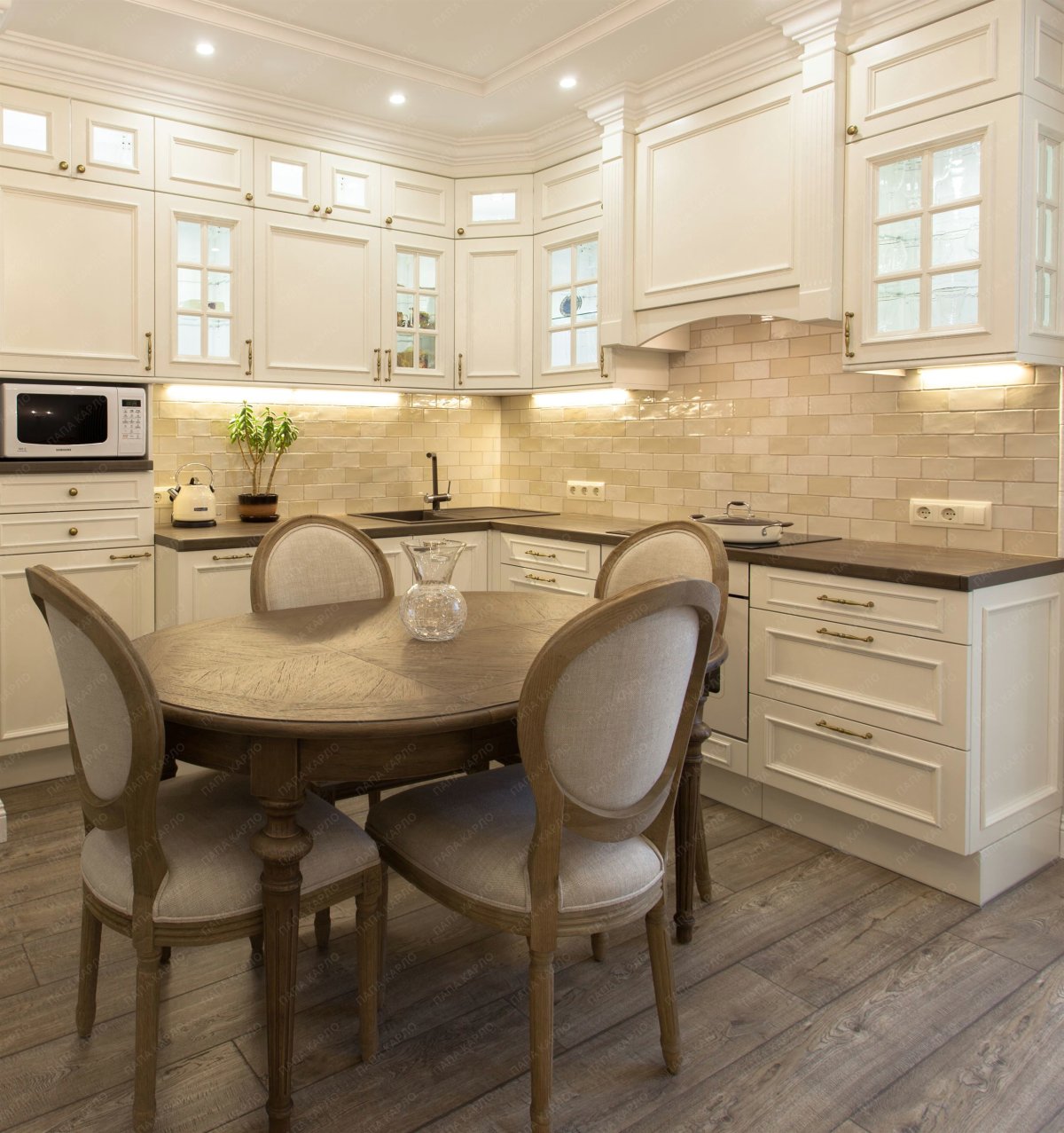 Папа Карло кухни угловые