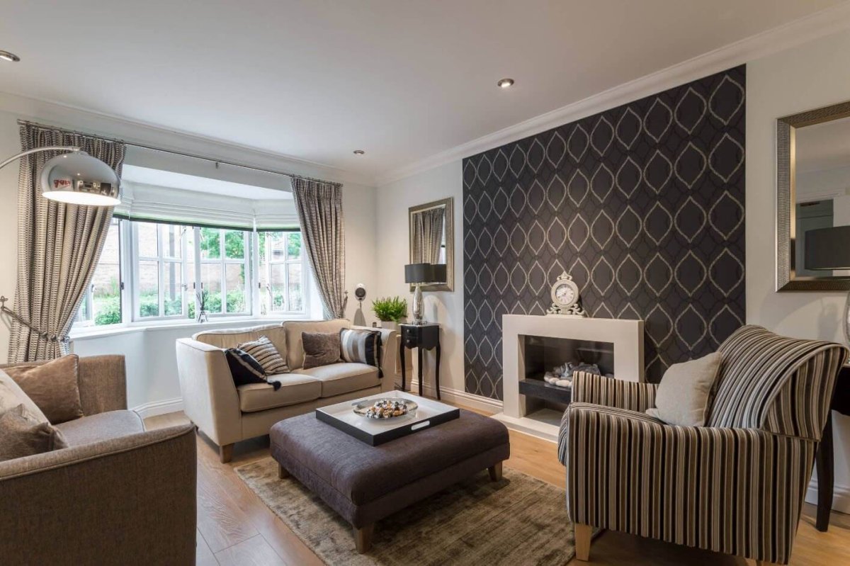 Гостиная в светлых тонах 2022