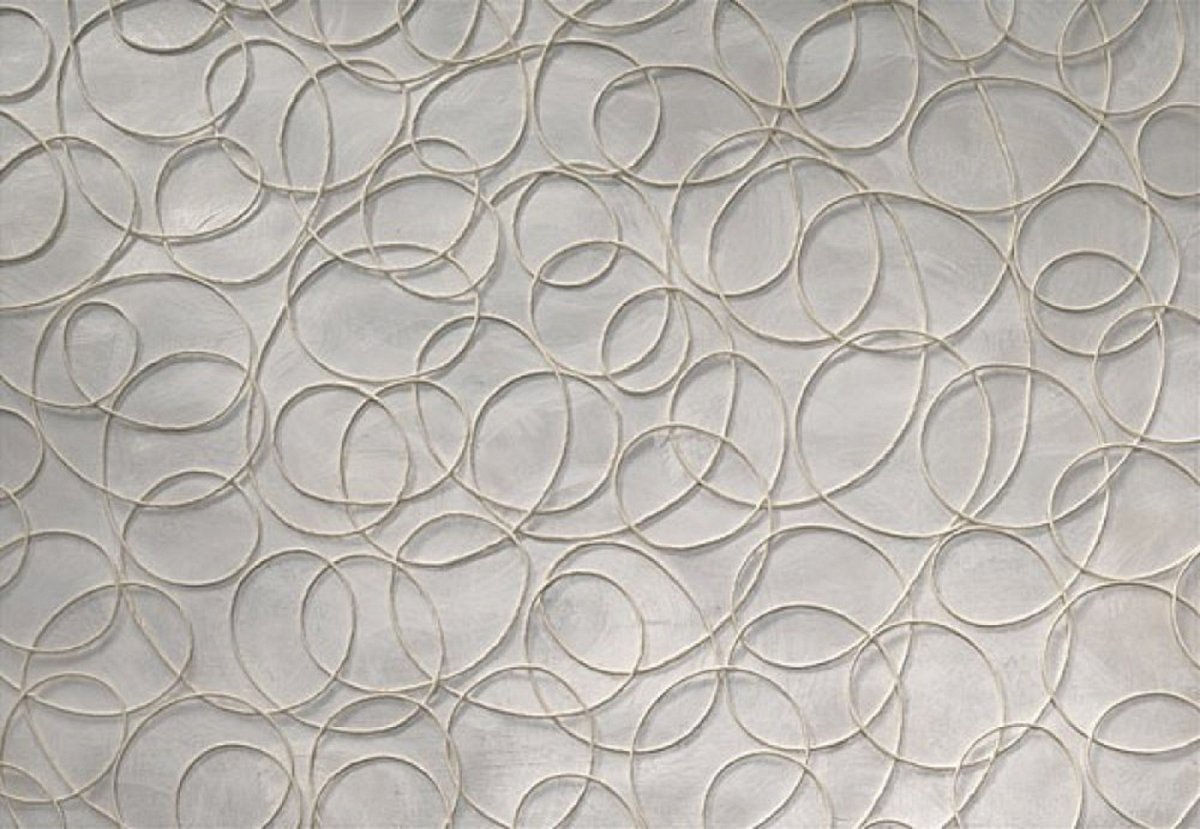 Обои кольцами на стену