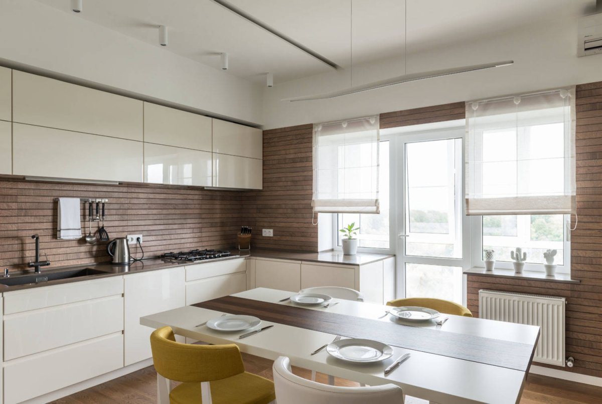 Кухня с окном в стиле минимализм