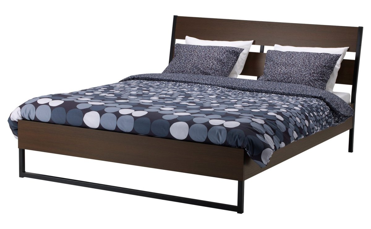 Кровать икеа МАЛЬМ С изголовьем