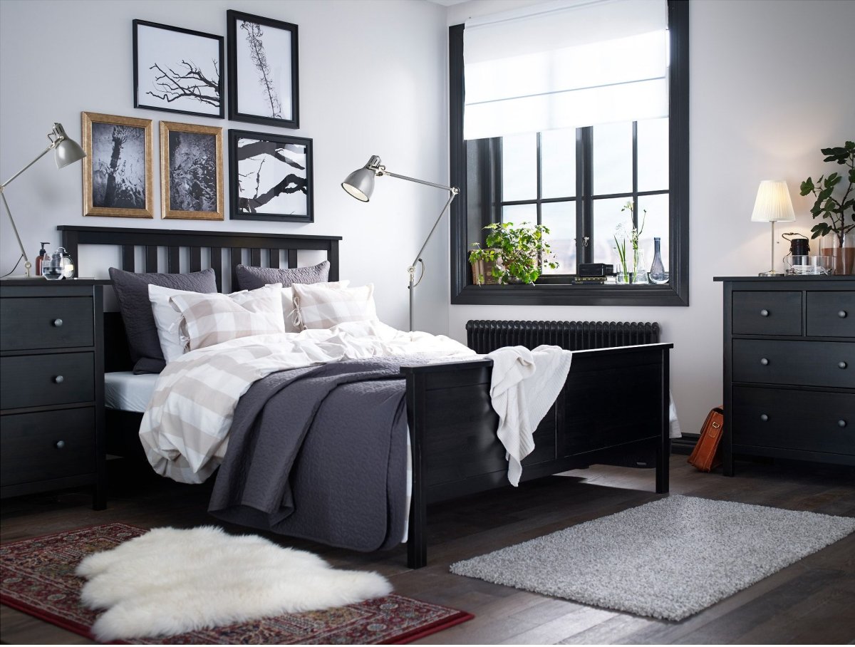 Икеа ХЕМНЭС черная кровать