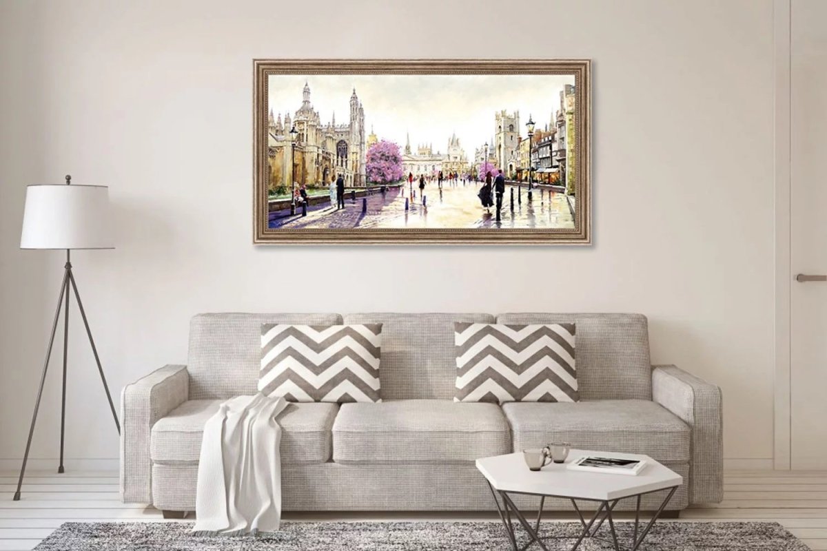 Картины над диваном